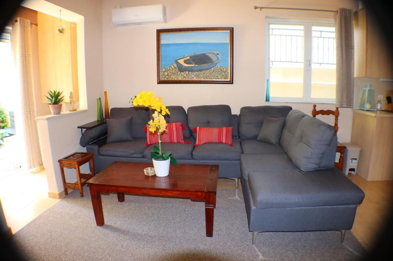 Filoxenia Apartment Athena Bagian luar foto