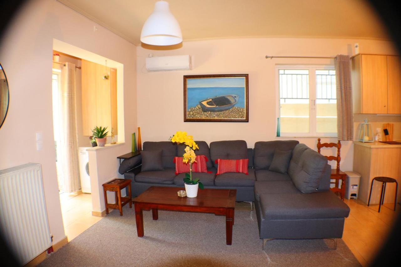Filoxenia Apartment Athena Bagian luar foto